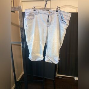 Stone wash knee length shorts